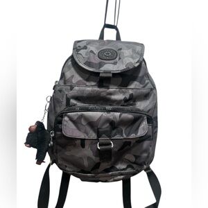 Kipling Camo medium size Backpack. With Monkey keychain